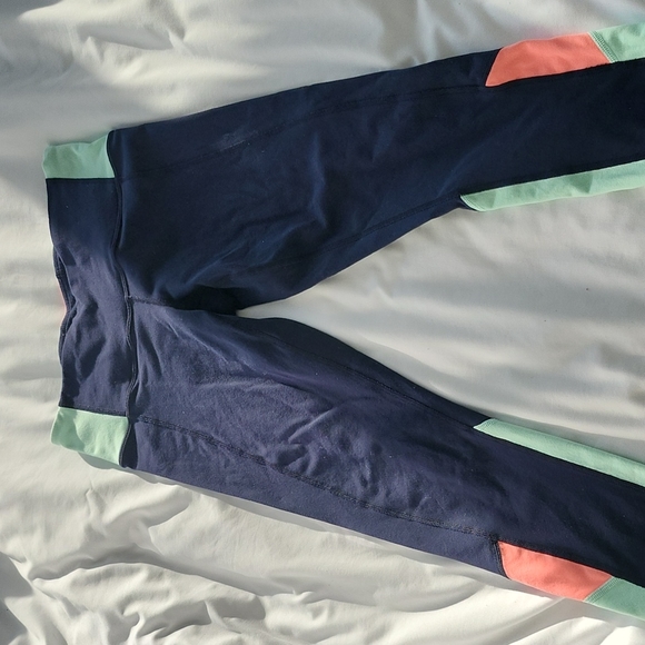 Lululemon Capris - Picture 2 of 3